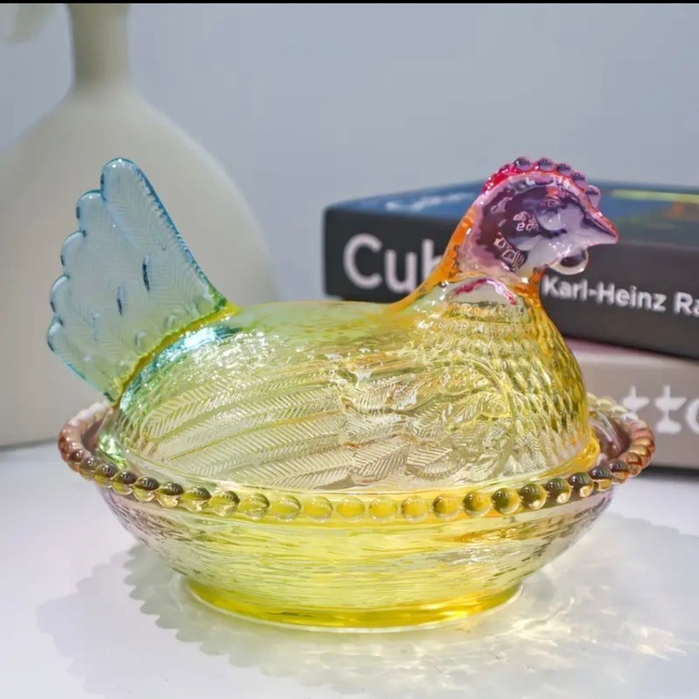 Mini Whimsical Glazed Crystal Chicken Hen Trinket Dish with Removeable Lid - Picture 1 of 2